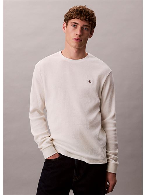 ls waffle badge crwwnk tee CALVIN KLEIN JEANS | LV040EM217YAS